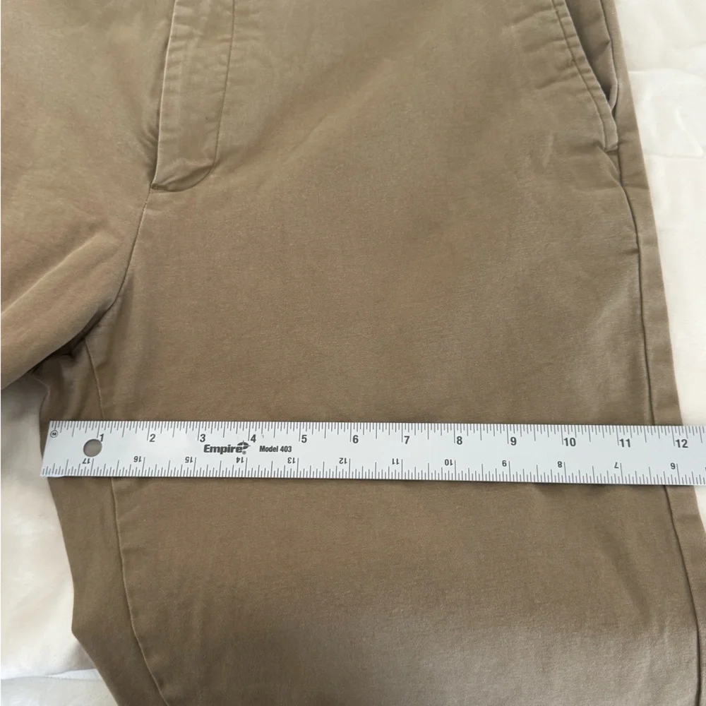 Banana Republic Emerson Chino Pants Beige Flat Front Men’s Size 35x31